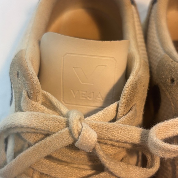 Veja V-10 Suede Mesh Sneakers Women’s Size US 7 Blue Navy - Picture 5 of 7